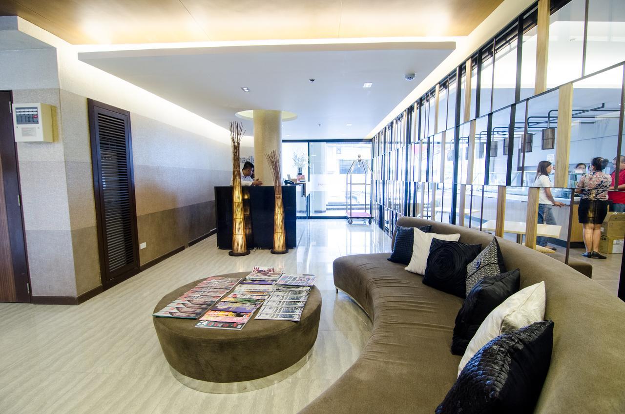 Madison Hotel Phl Iloilo City Kültér fotó